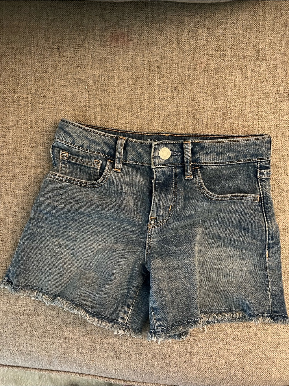 GAP Light Blue Frayed Hem Denim Shorts Girl Size 8, Adjustable waistband